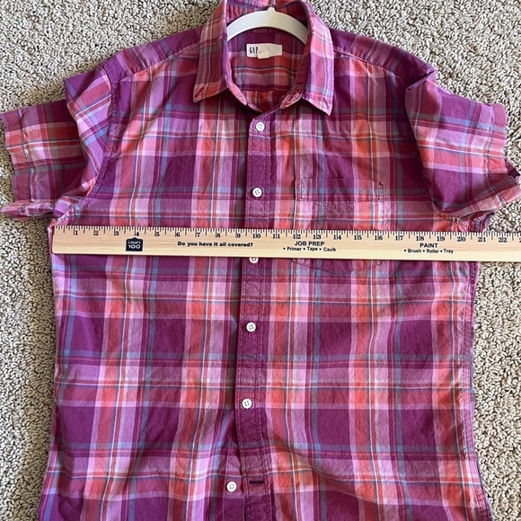 GAP Casual Button Down Shirt Pink and Red 310 - Picture 9 of 10